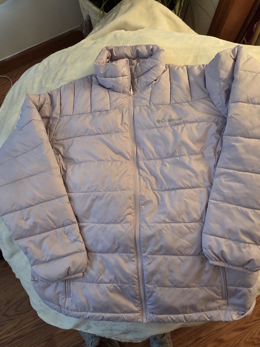 Columbia Women's Light Purple Packable Puffer Jacket